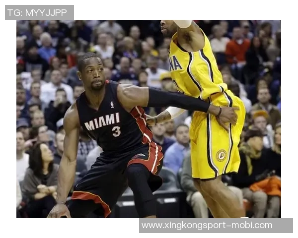 华子被韦德调侃偷学欧洲步直言要向年轻夺冠的他看齐