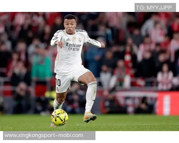 姆巴佩年度进球已达62个冲击C罗莱万目标梅西91球仍遥不可及 姆巴佩年度进球已达62个冲击C罗莱万目标梅西91球仍遥不可及